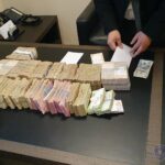 Співробітники ГУ ДФС у м. Києві викрили підприємство в ухиленні від сплати податків на 18,6 млн грив...